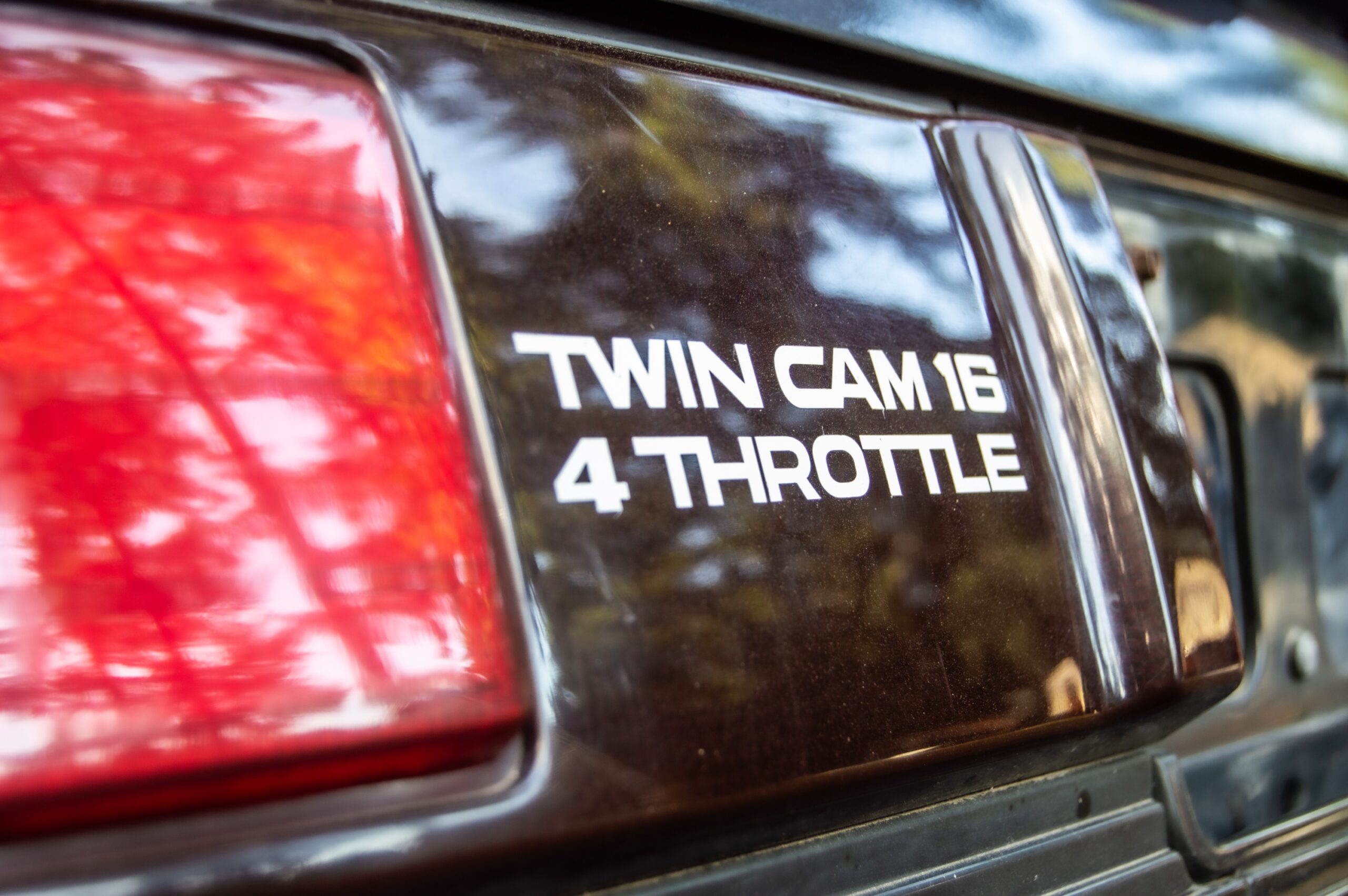 AW11 "Twin Cam 4 Throttle" Decal (Mk1B) - Image 2