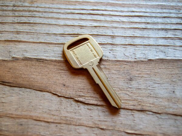 Royal Clover M223 "Use For Mazda" Key Blank