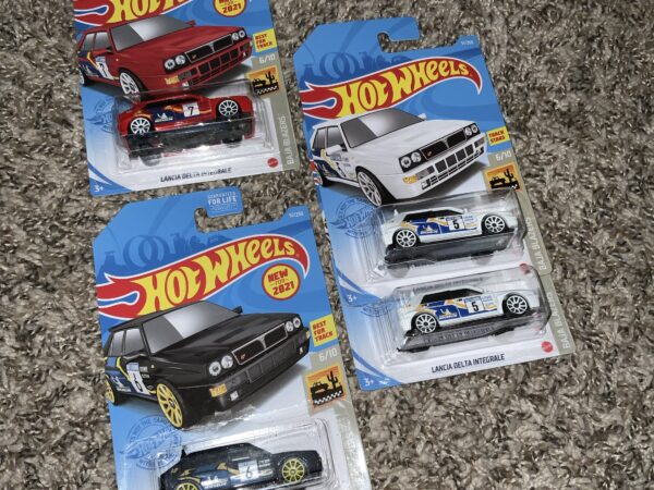 Lancia Delta Integrale "Baja Blazers" 6/10 (Assorted) Hot Wheels